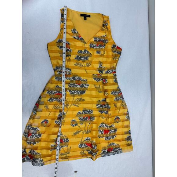 Floral Print Banana Republic Fit Flare Dress Spring Yellow Sheer Stripe Party 6P - Picture 7 of 10